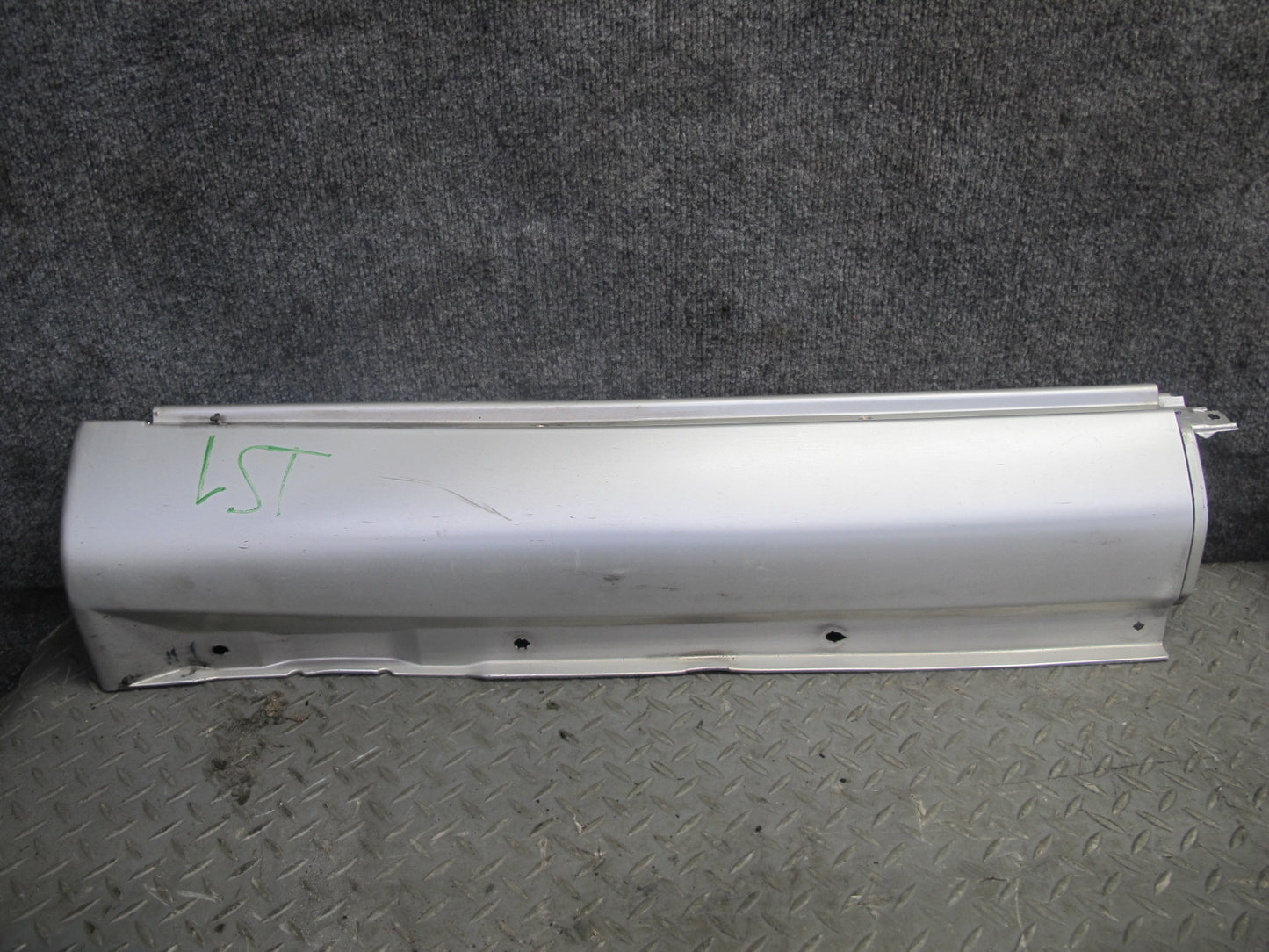 98-00 Lexus UCF20L LS400 Set of 4 Left & Right Skirt Rocker Panel Molding OEM