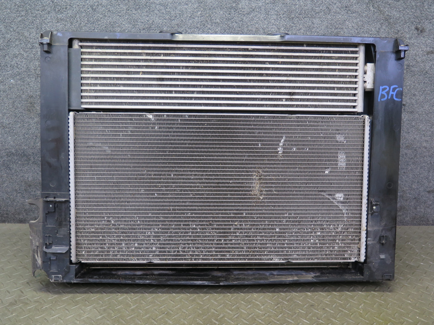 11-16 BMW F07 F12 F13 F10 550i N63 Engine Radiator A/C Condenser Oil Cooler OEM
