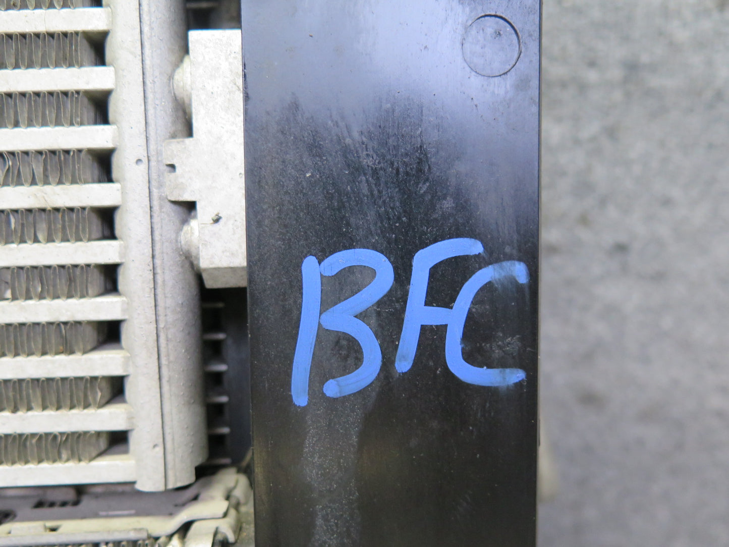 11-16 BMW F07 F12 F13 F10 550i N63 Engine Radiator A/C Condenser Oil Cooler OEM