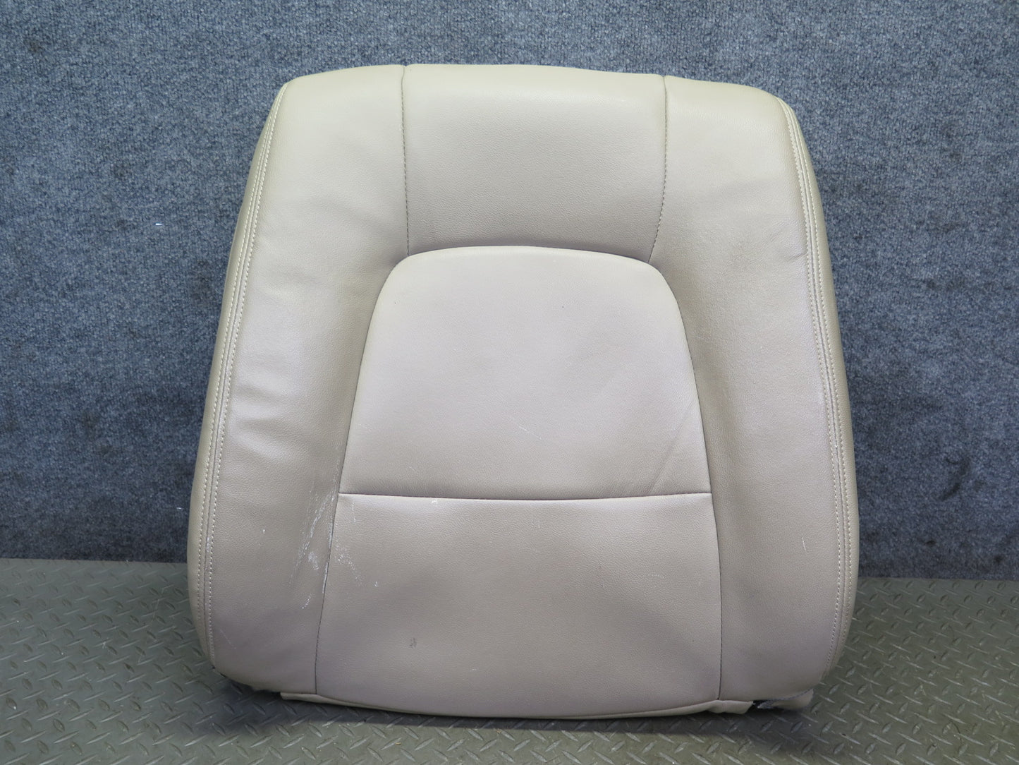 98-00 Lexus UCF20L LS400 Front Right Seat Upper Leather Cushion Ivory OEM