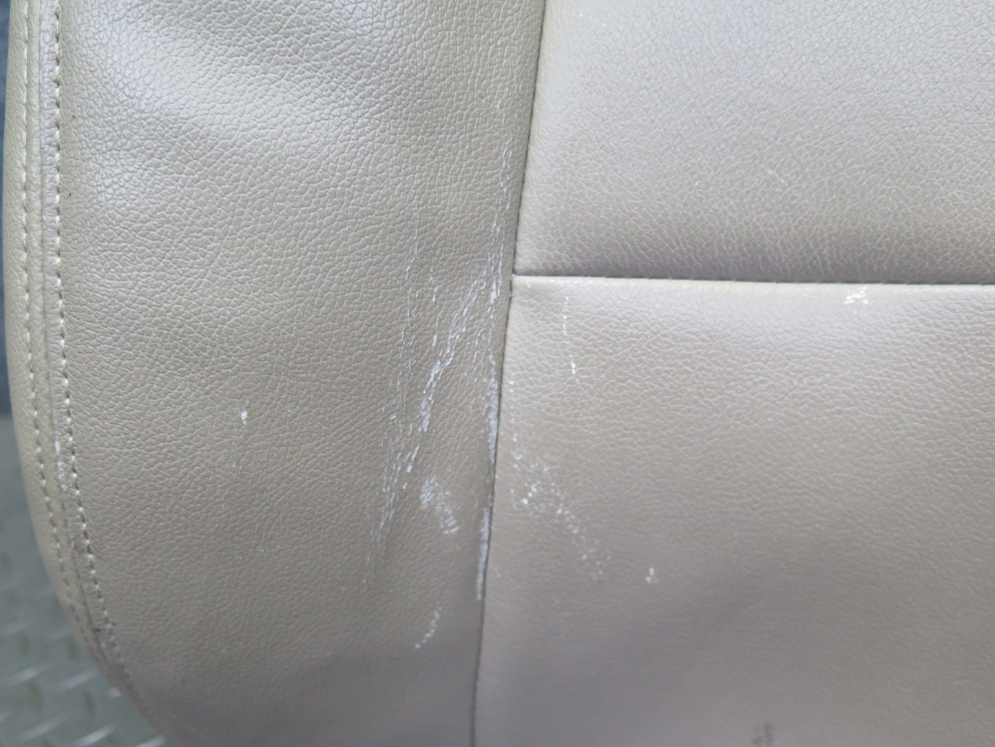 98-00 Lexus UCF20L LS400 Front Right Seat Upper Leather Cushion Ivory OEM