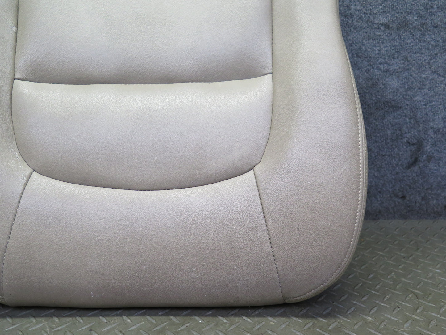 98-00 Lexus UCF20L LS400 Front Right Seat Lower Leather Cushion w Switch OEM