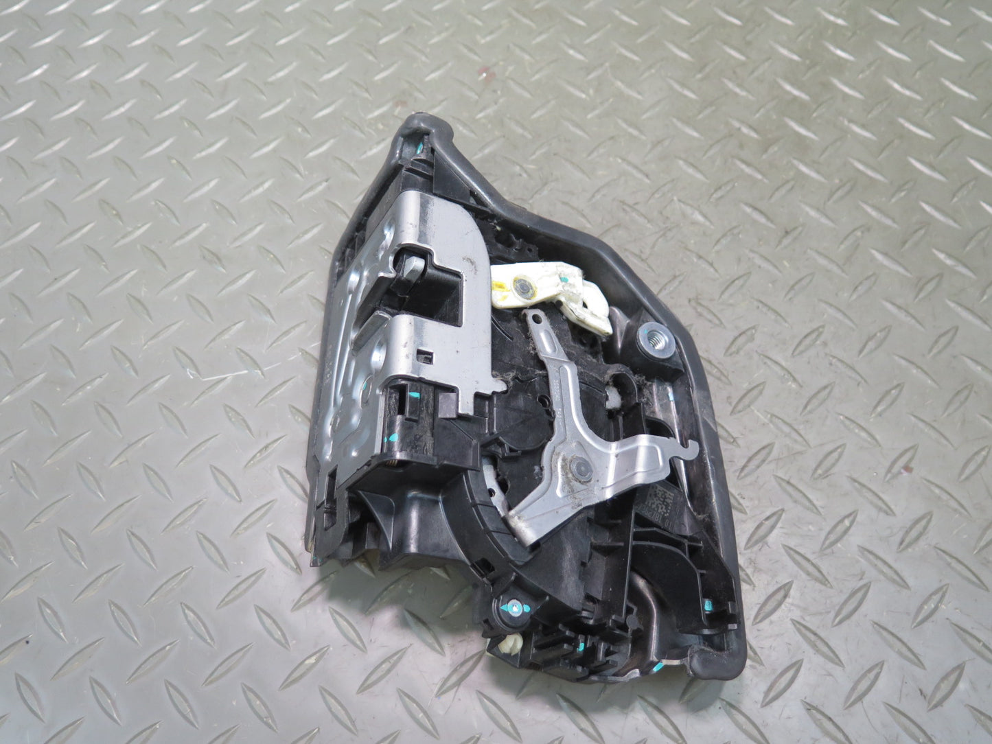 2014-2018 BMW F15 X5 Front Left Door Lock Latch Actuator 7362781