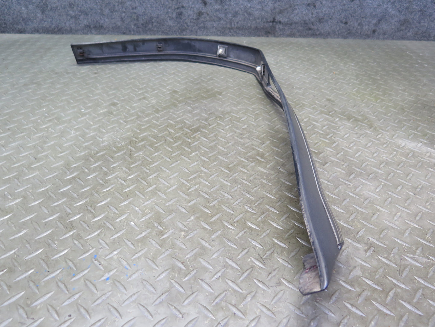 1989 Toyota Supra MA70L NON Turbo Set of 2 Rear Bumper Quarter Molding Trim OEM