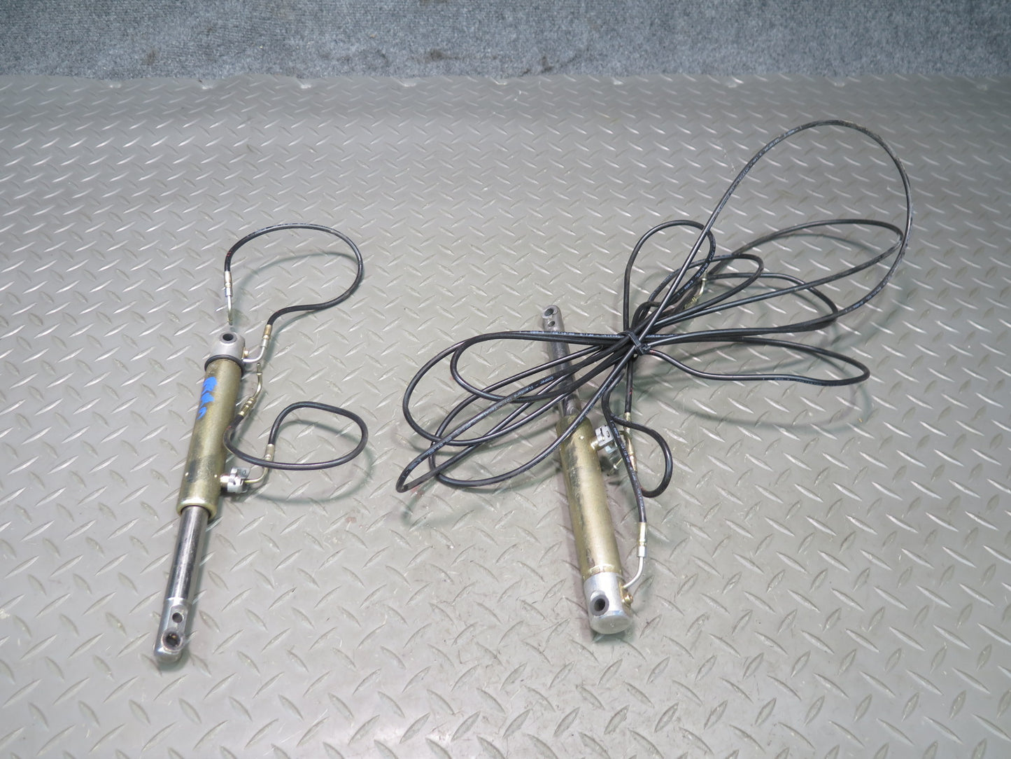 2001-2006 BMW E46 M3 Convertible TOP Roof Hydraulic Shock Cylinder Hose Line Set