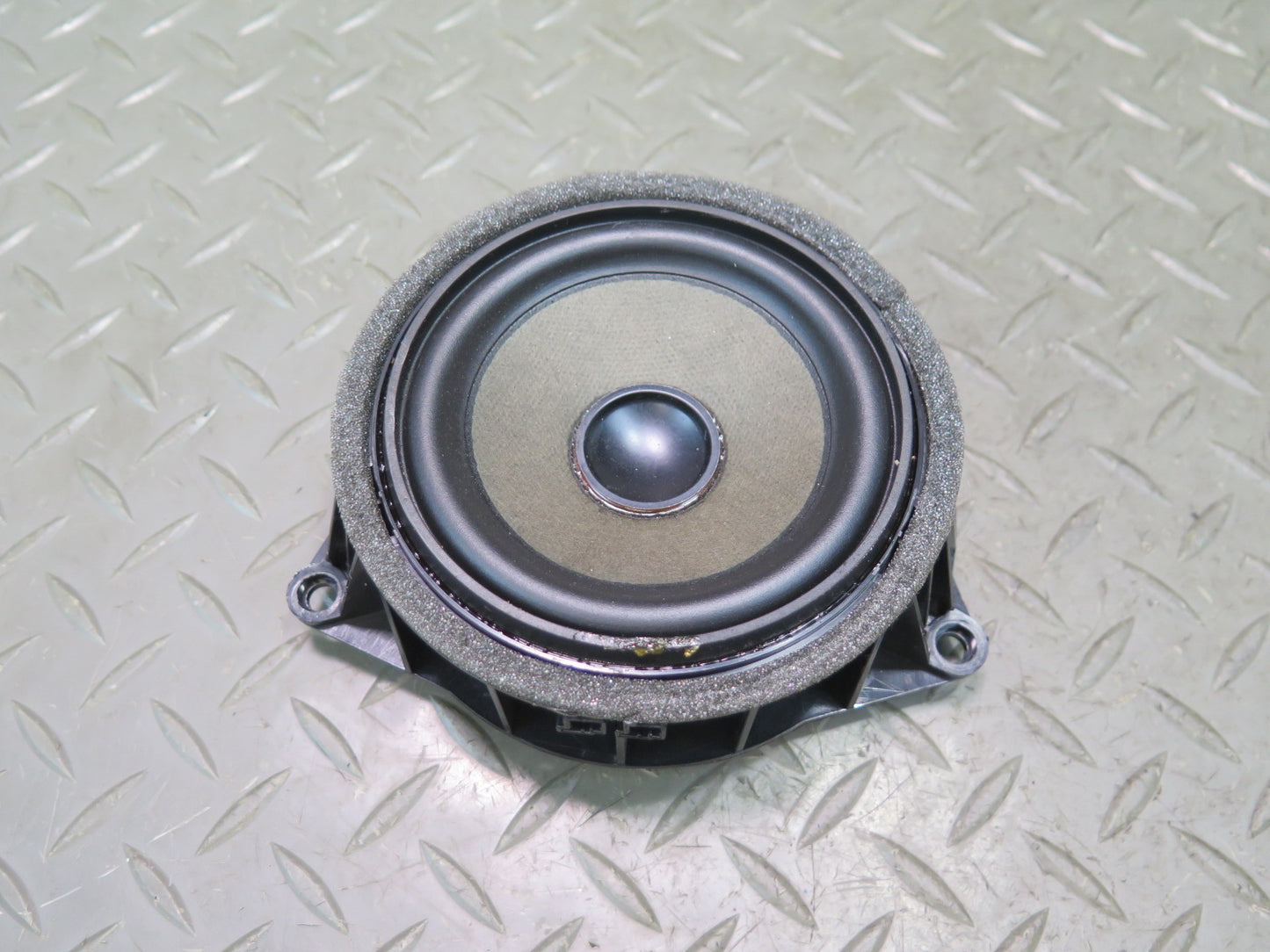 2014-2018 BMW F15 X5 Front or Rear Door Hi-fi Audio Speaker Set