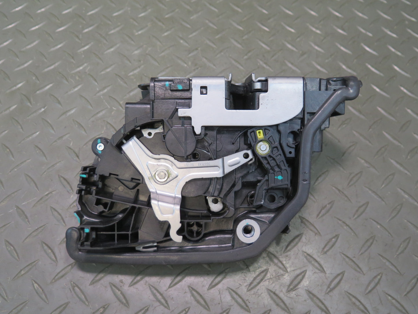 2014-2018 BMW F15 X5 Rear Left Door Lock Latch Actuator 7362787