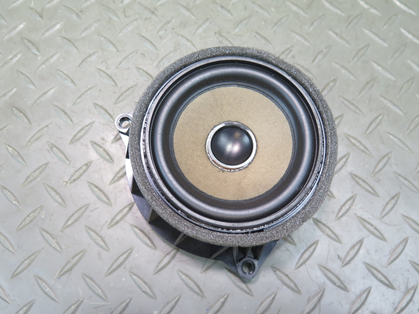 2014-2018 BMW F15 X5 Front or Rear Door Hi-fi Audio Speaker Set