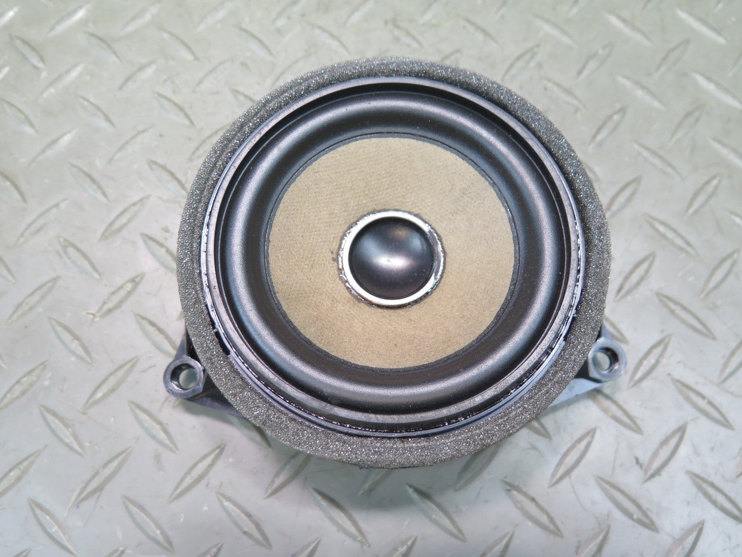 2014-2018 BMW F15 X5 Front or Rear Door Hi-fi Audio Speaker Set
