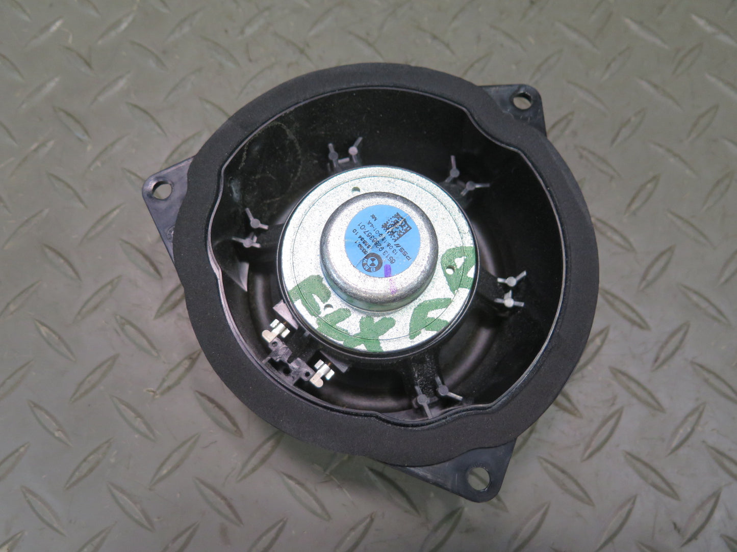 2014-2018 BMW F15 X5 Front or Rear Door Hi-fi Audio Speaker Set