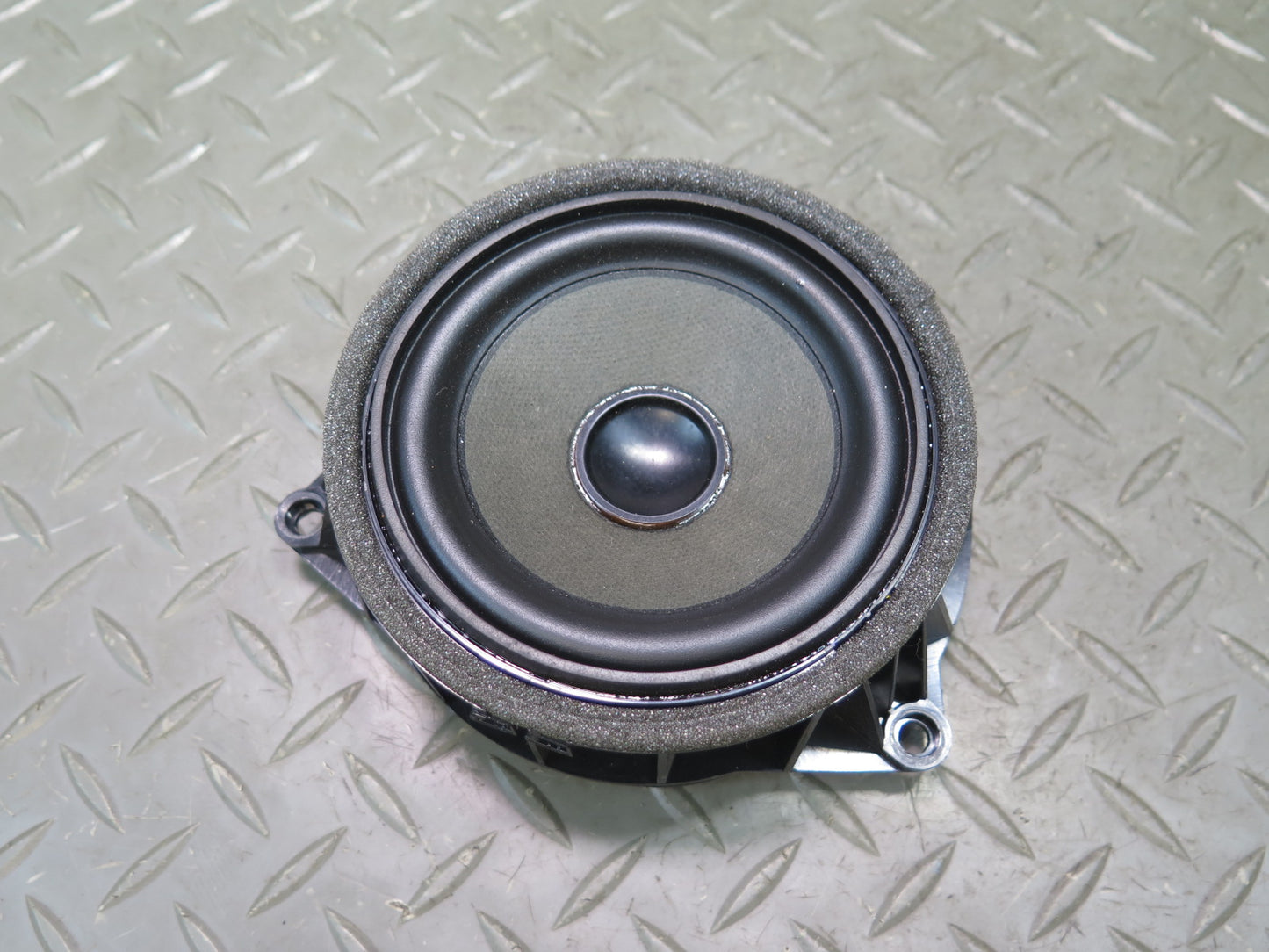 2014-2018 BMW F15 X5 Front or Rear Door Hi-fi Audio Speaker Set