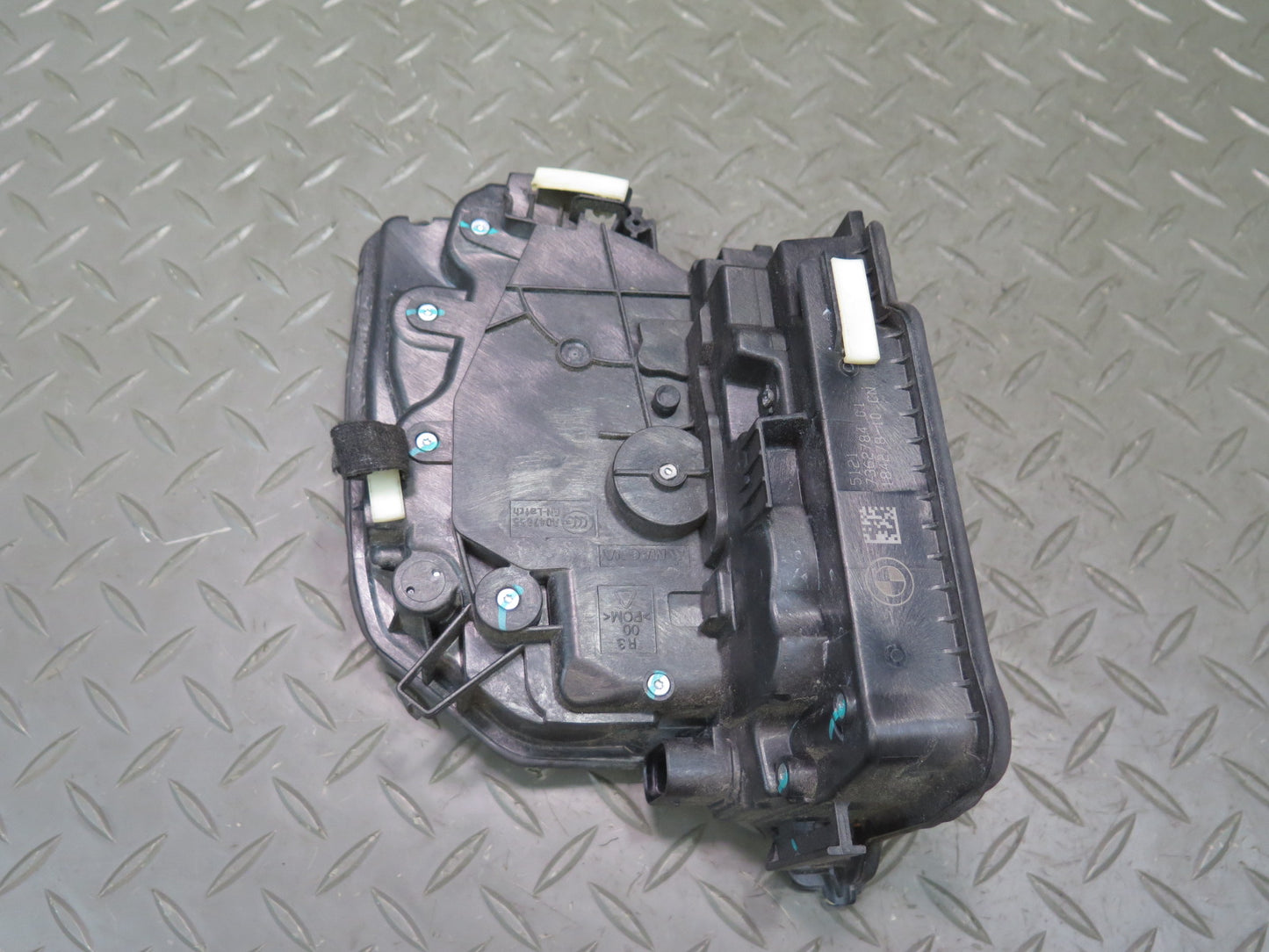 2014-2018 BMW F15 X5 Front Right Door Lock Latch Actuator 7362784
