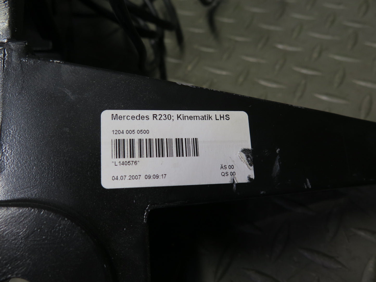 03-08 Mercedes R230 Sl-class Convertible Set of 2 Hard TOP Roof Hinge Set OEM