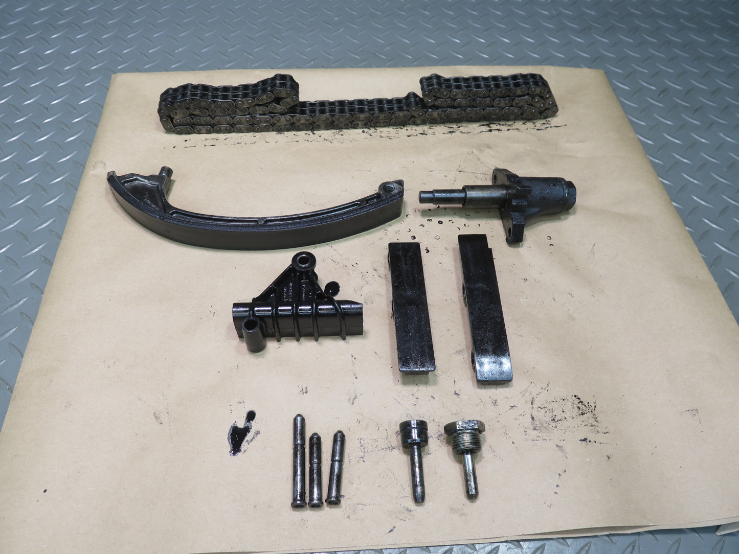 81-83 Mercedes W123 240D 2.4L 616.912 Diesel Engine Timing Chain KIT Set OEM