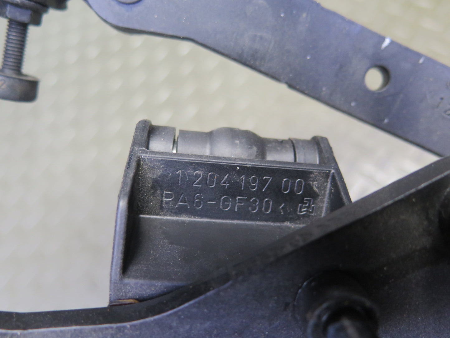 07-12 Mercedes R230 Sl-class Rear Trunk Lid Left & Right Hinge w Support Set OEM