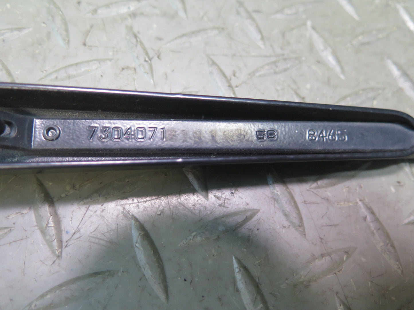 2014-2018 BMW F15 X5 Front Left & Right Windshield Wiper Arm Set of 2