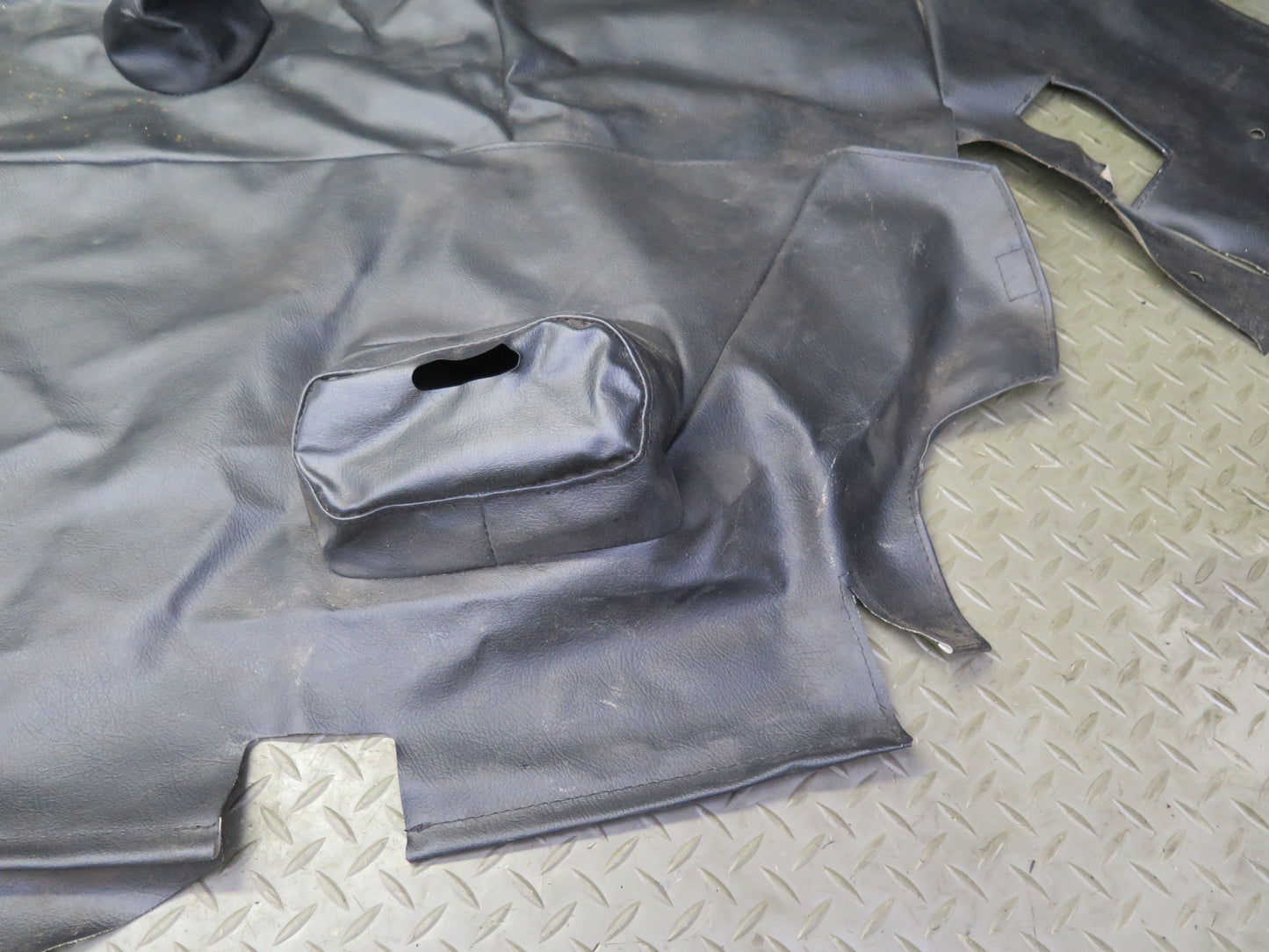 04-09 Nissan Z33 350Z Convertible TOP Roof Leather Compartment Liner Cover OEM