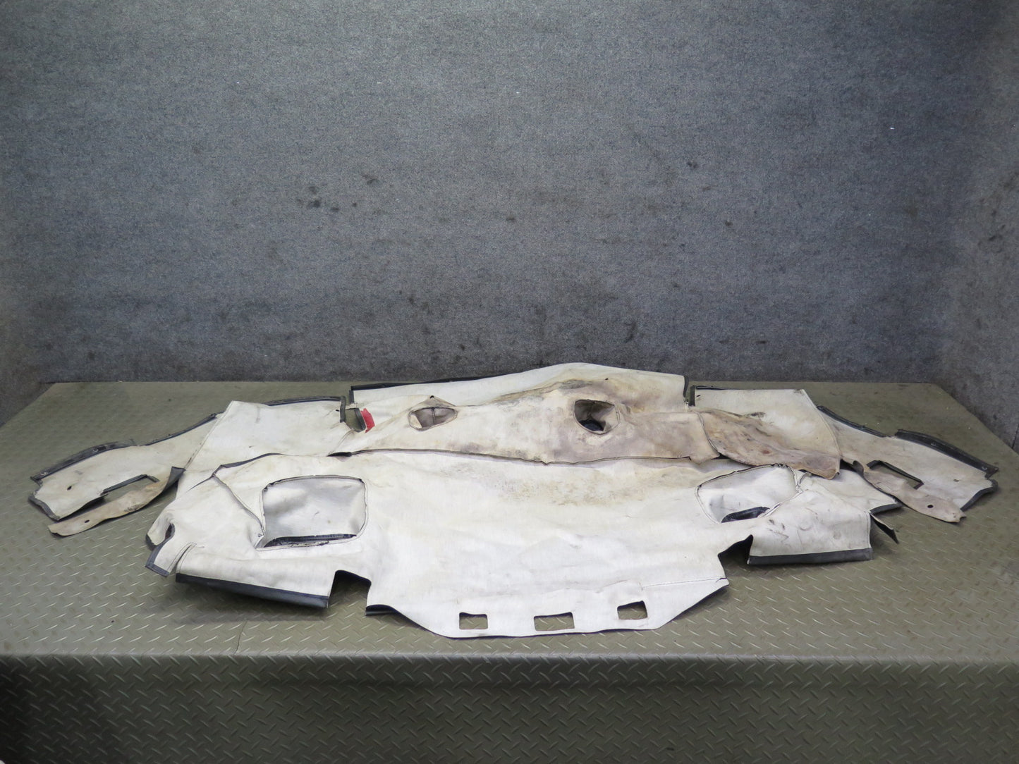 04-09 Nissan Z33 350Z Convertible TOP Roof Leather Compartment Liner Cover OEM