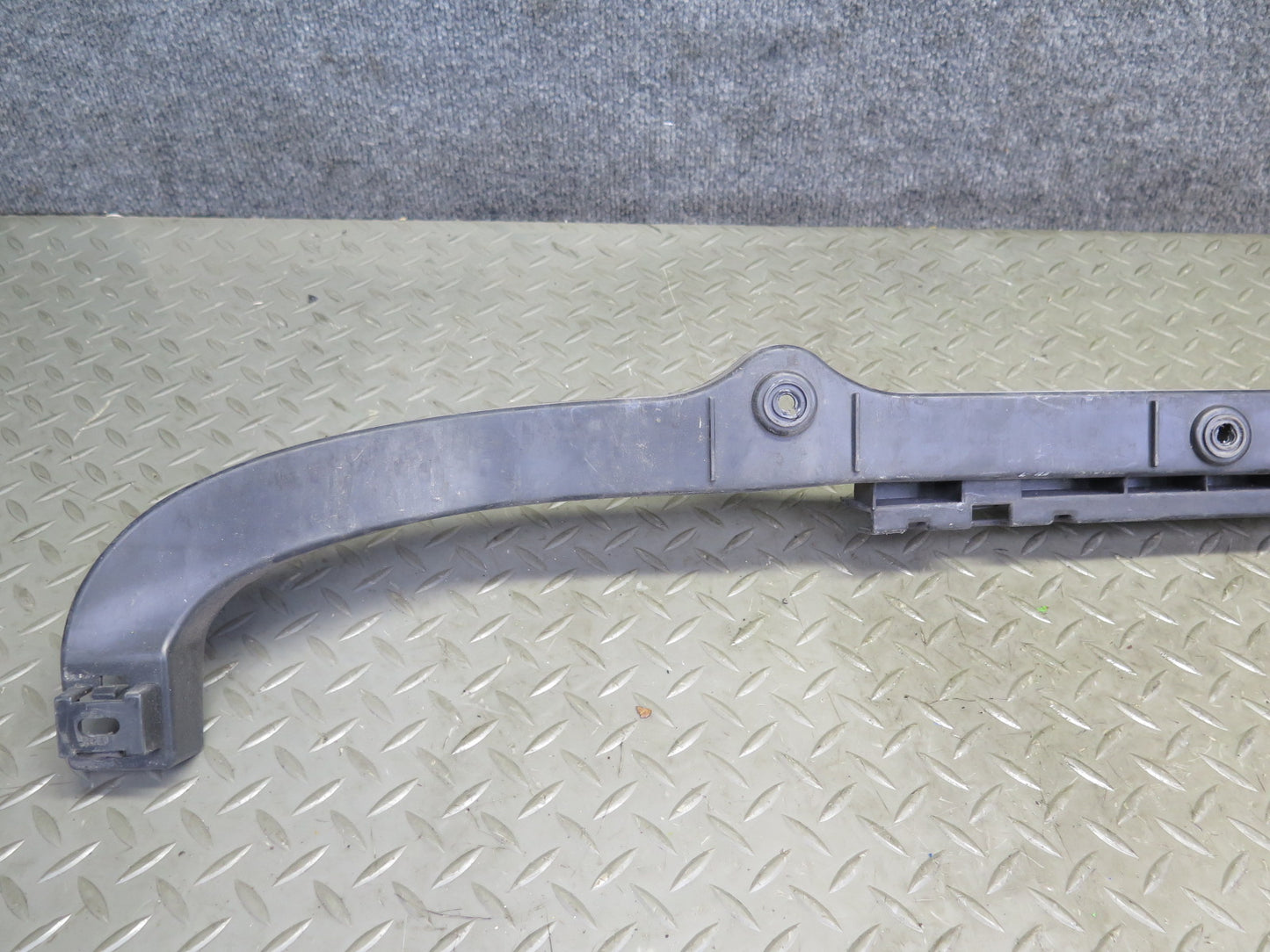 2014-2017 Maserati Ghibli M157 Rear Bumper Left Right Center Mount Bracket Set