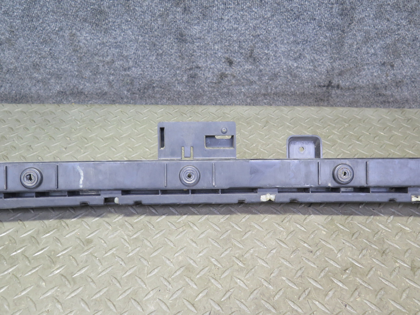 2014-2017 Maserati Ghibli M157 Rear Bumper Left Right Center Mount Bracket Set