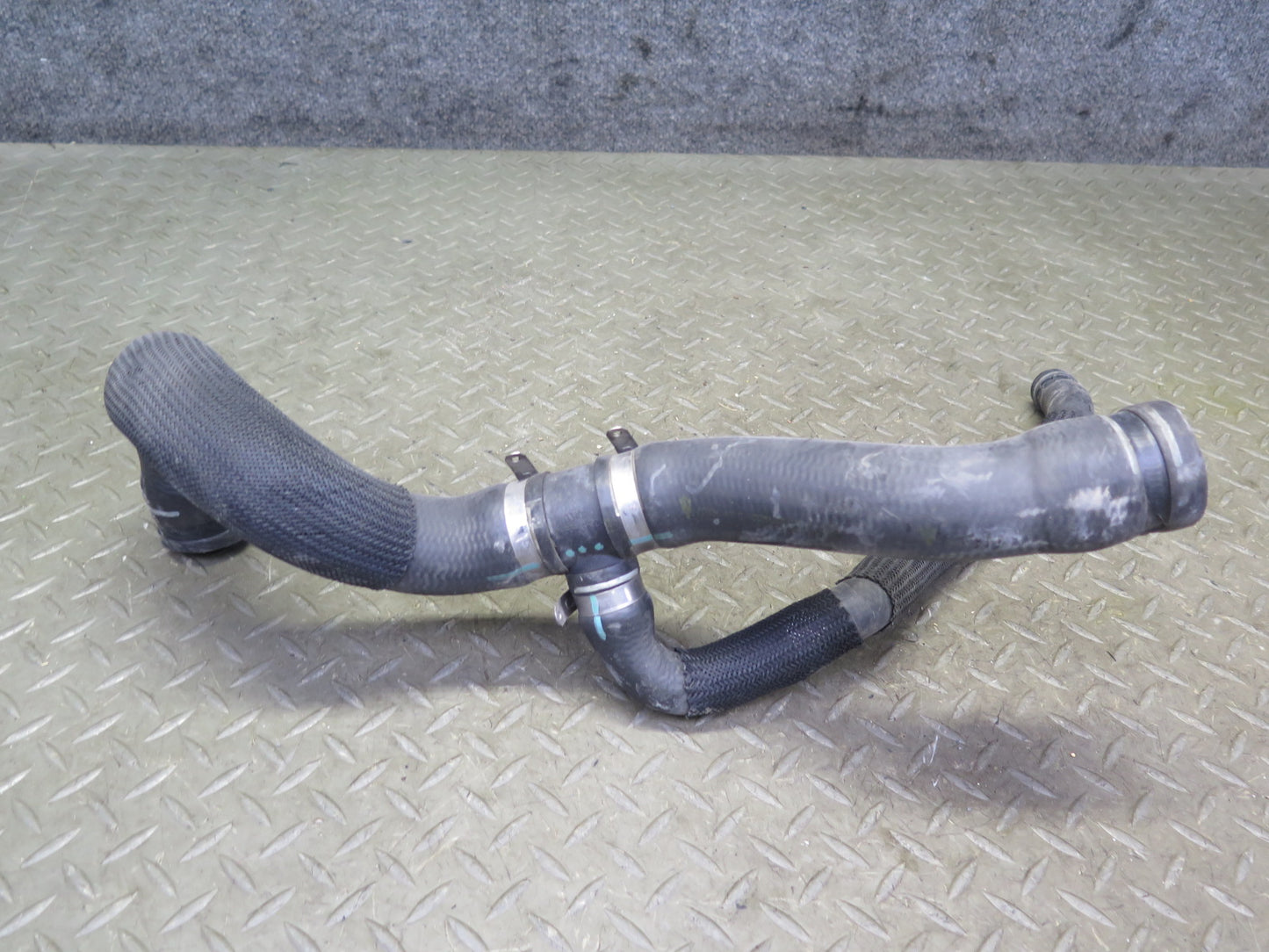 2014-2017 Maserati Ghibli M157 SQ4 3.0L Engine Water Coolant Hose Line Pipe Set