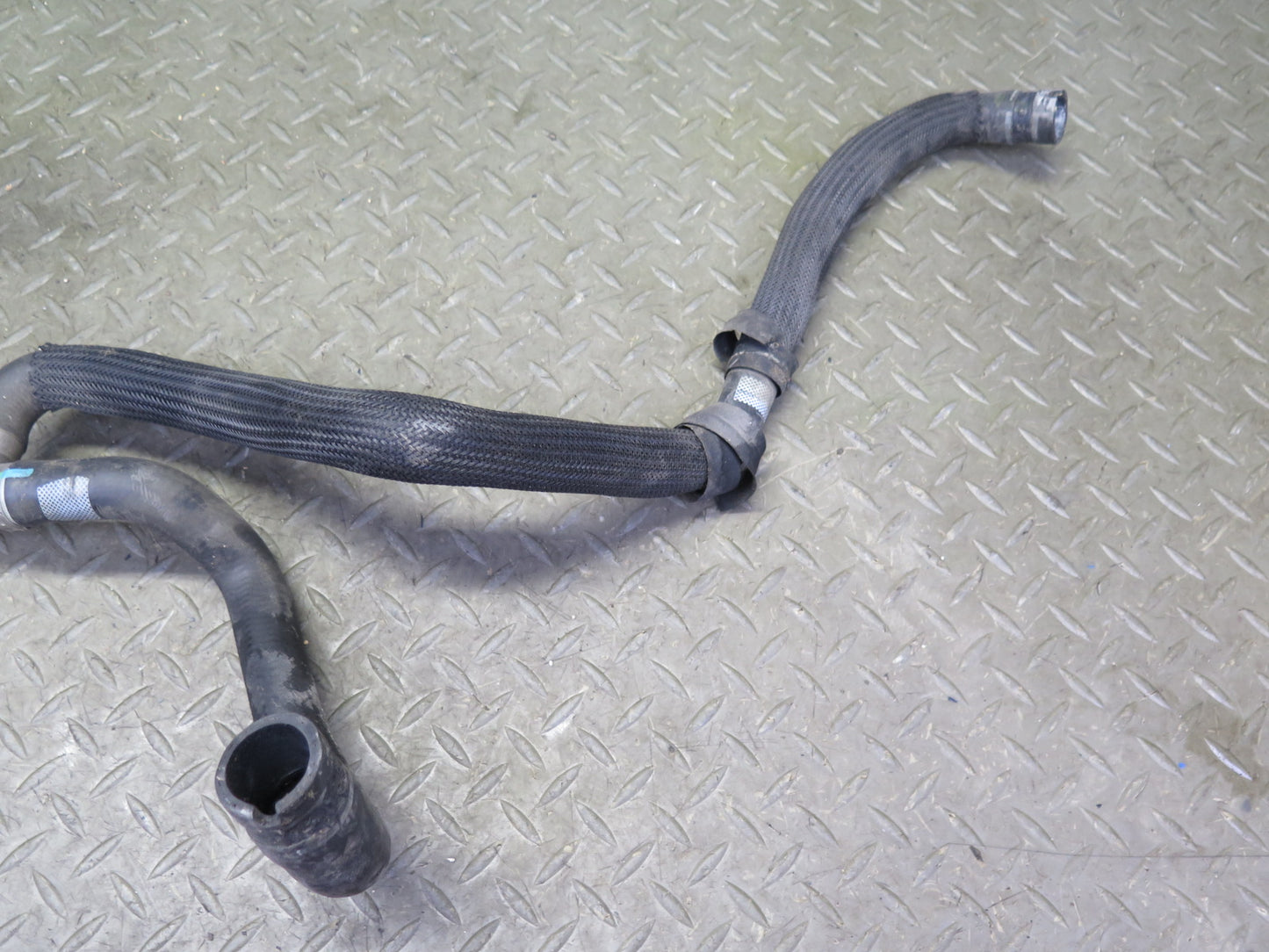 2014-2017 Maserati Ghibli M157 SQ4 3.0L Engine Water Coolant Hose Line Pipe Set