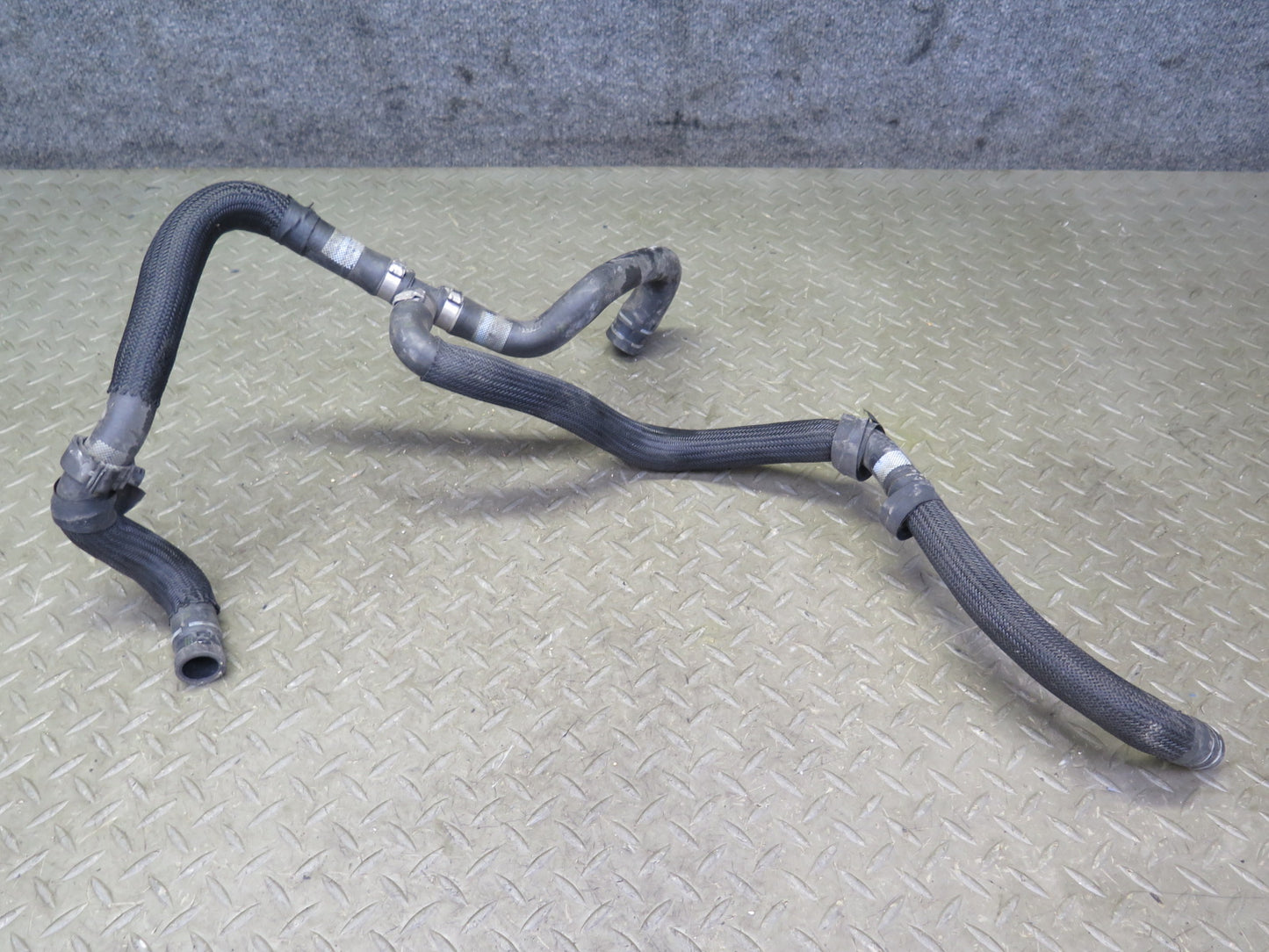2014-2017 Maserati Ghibli M157 SQ4 3.0L Engine Water Coolant Hose Line Pipe Set