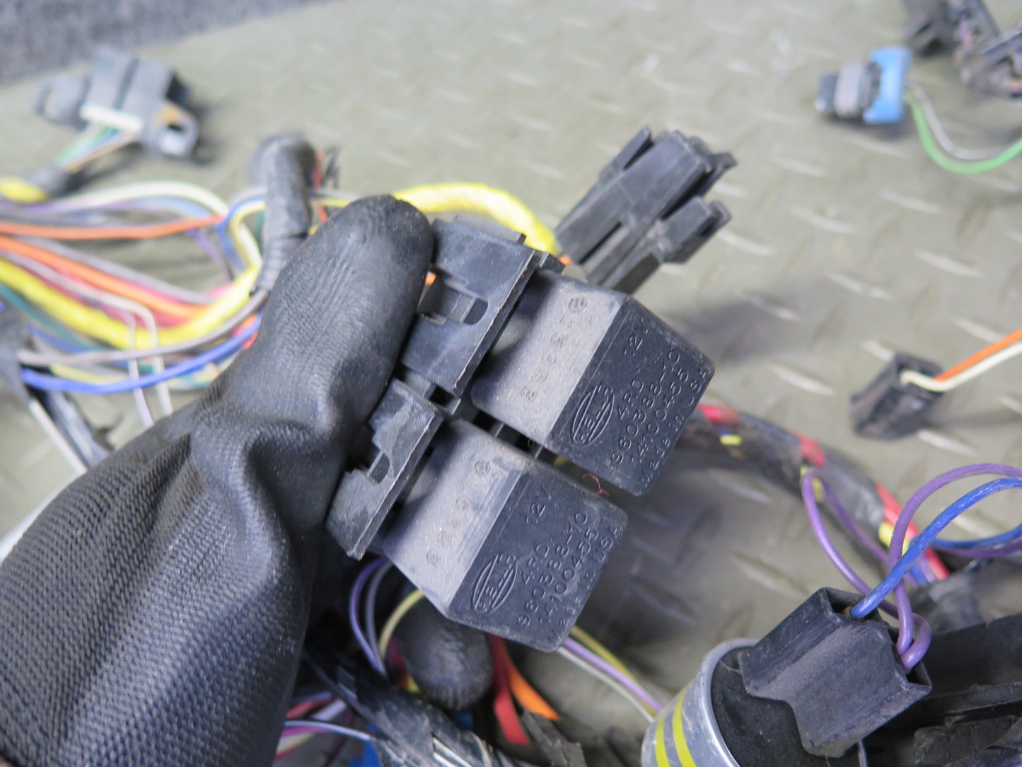 1993 Chevrolet Corvette C4 Coupe A/T Dash Wire Wiring Harness w Fuse Box OEM