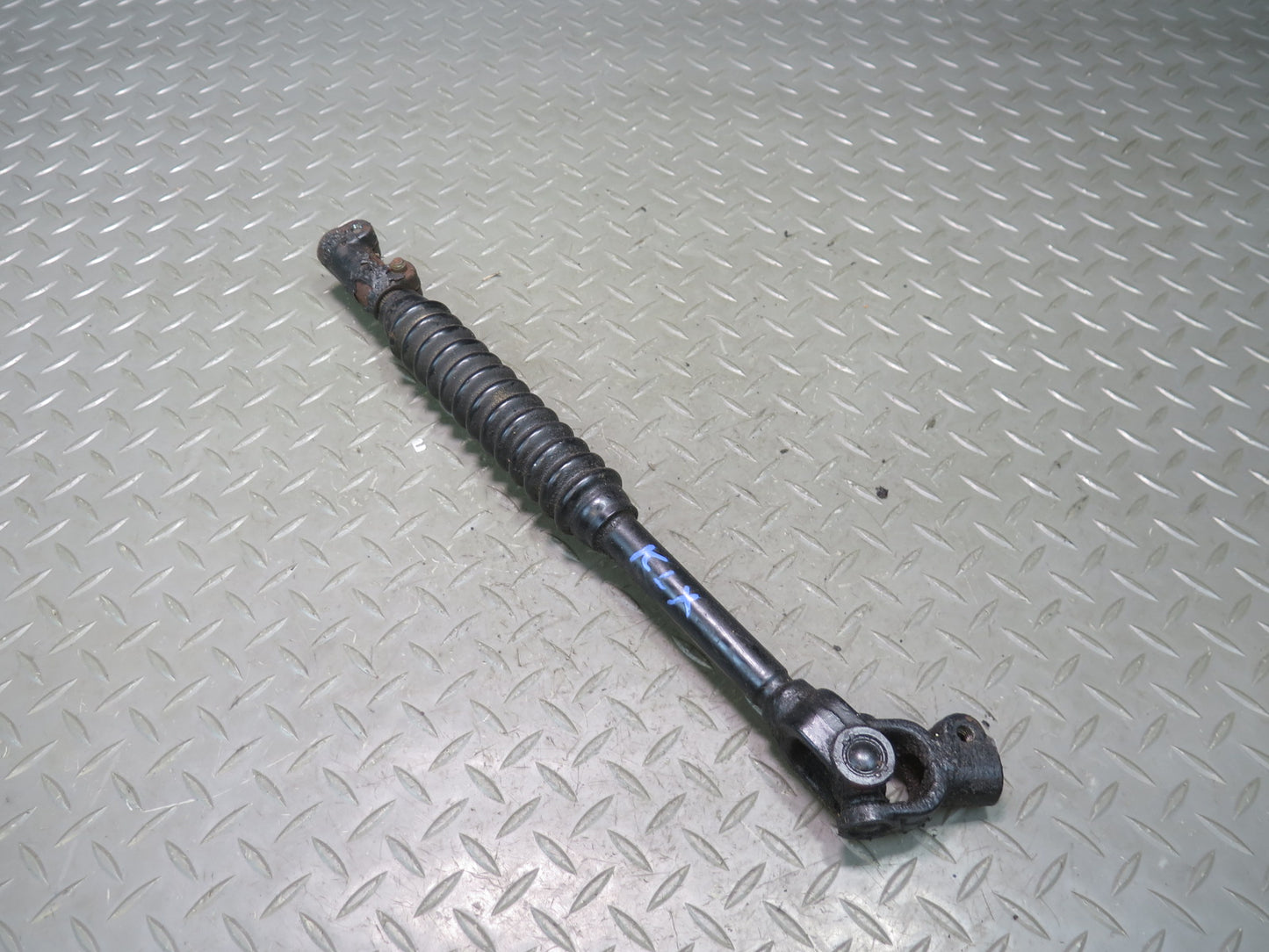 2003-2007 Lexus UZJ100L LX470 Steering Column U Joint Linkage Shaft