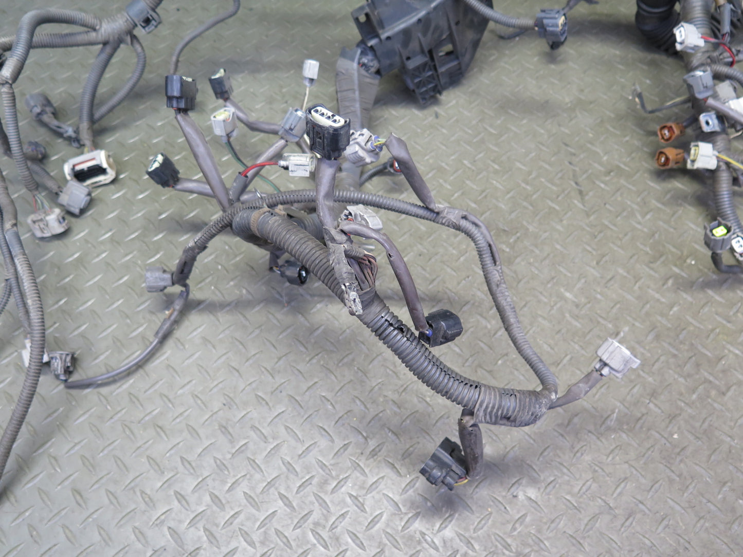 2006-2009 Lexus UZJ120L GX470 4.7L Under Hood Engine Bay Wire Harness