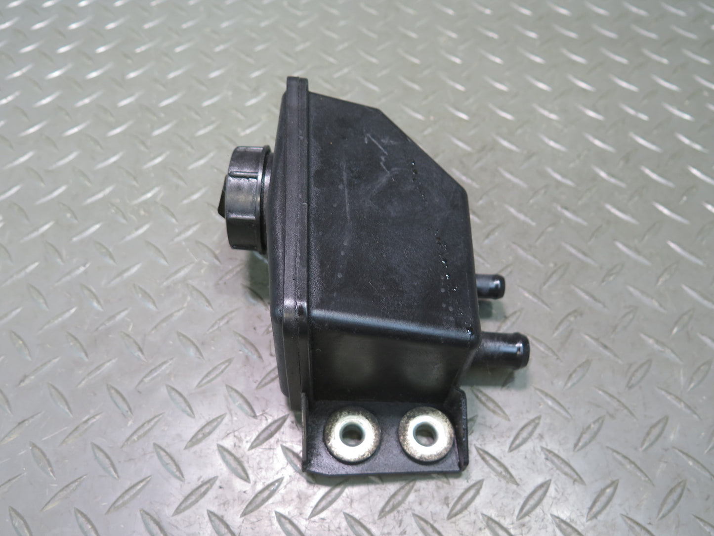 2014-2020 Maserati Ghibli M157 Power Steering Fluid Reservoir Bottle Tank