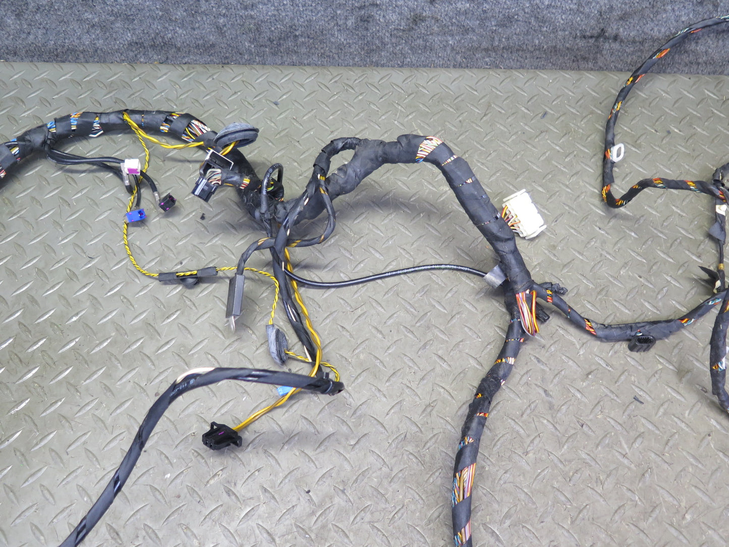 06-08 BMW E85 Z4 Hi-fi Audio System Loom Wire Wiring Antenna Module Set OEM