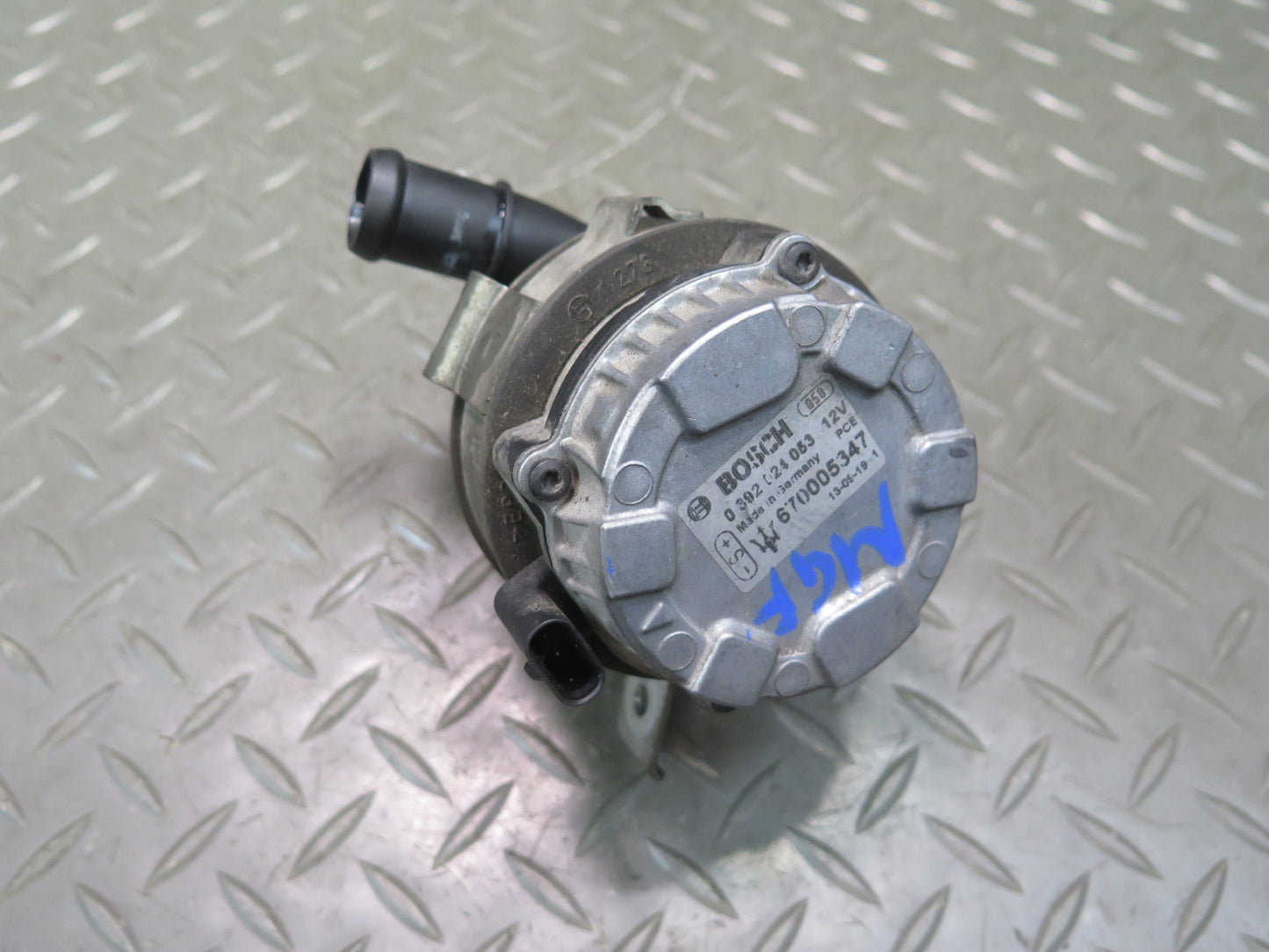 2014-2020 Maserati Ghibli M157 SQ4 3.0L Electric Water Coolant Auxiliary Pump