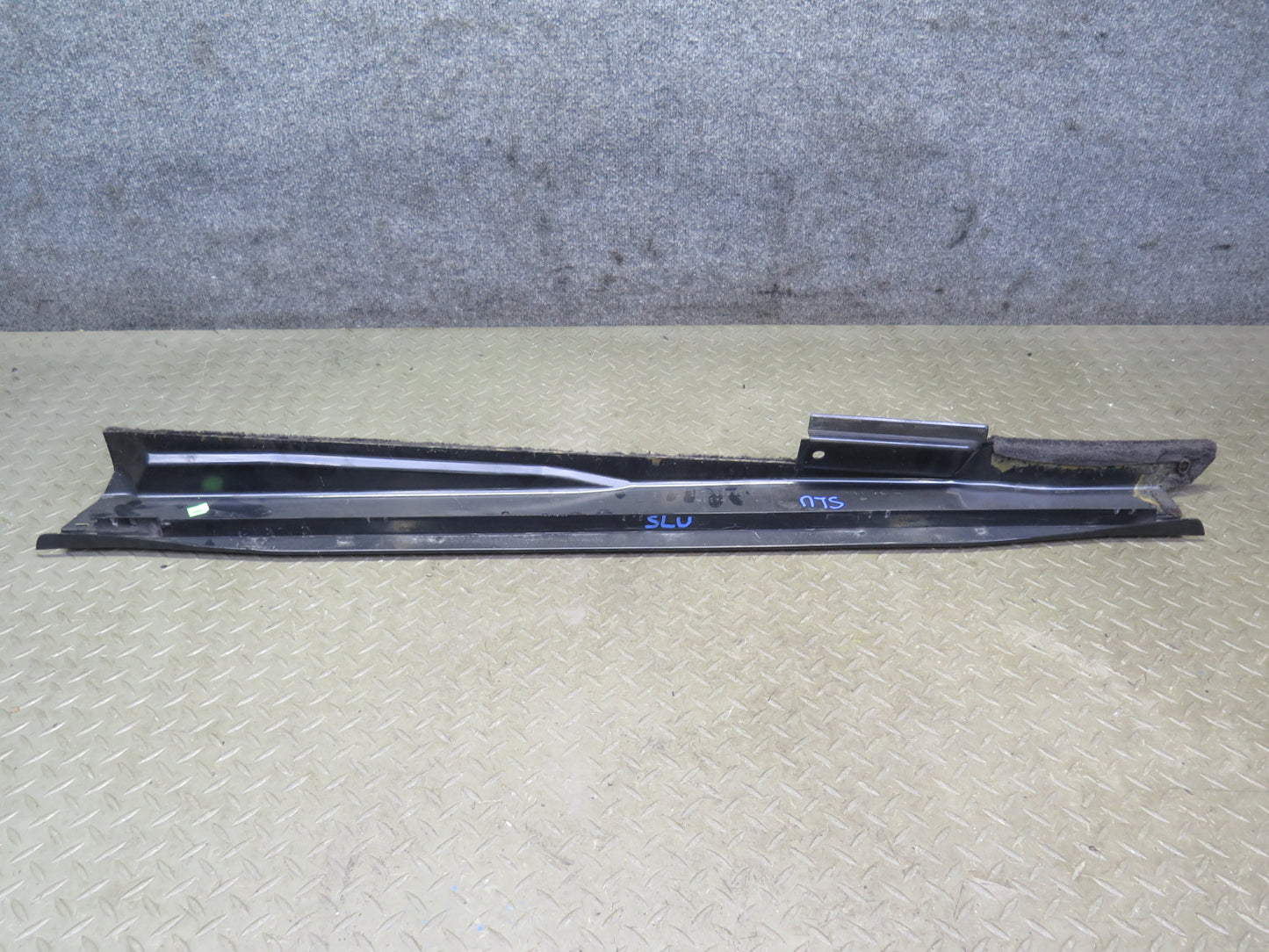 94-02 Mercedes R129 Sl-class Set of 2 Door Scuff Sill Plate Trim Panel Black OEM