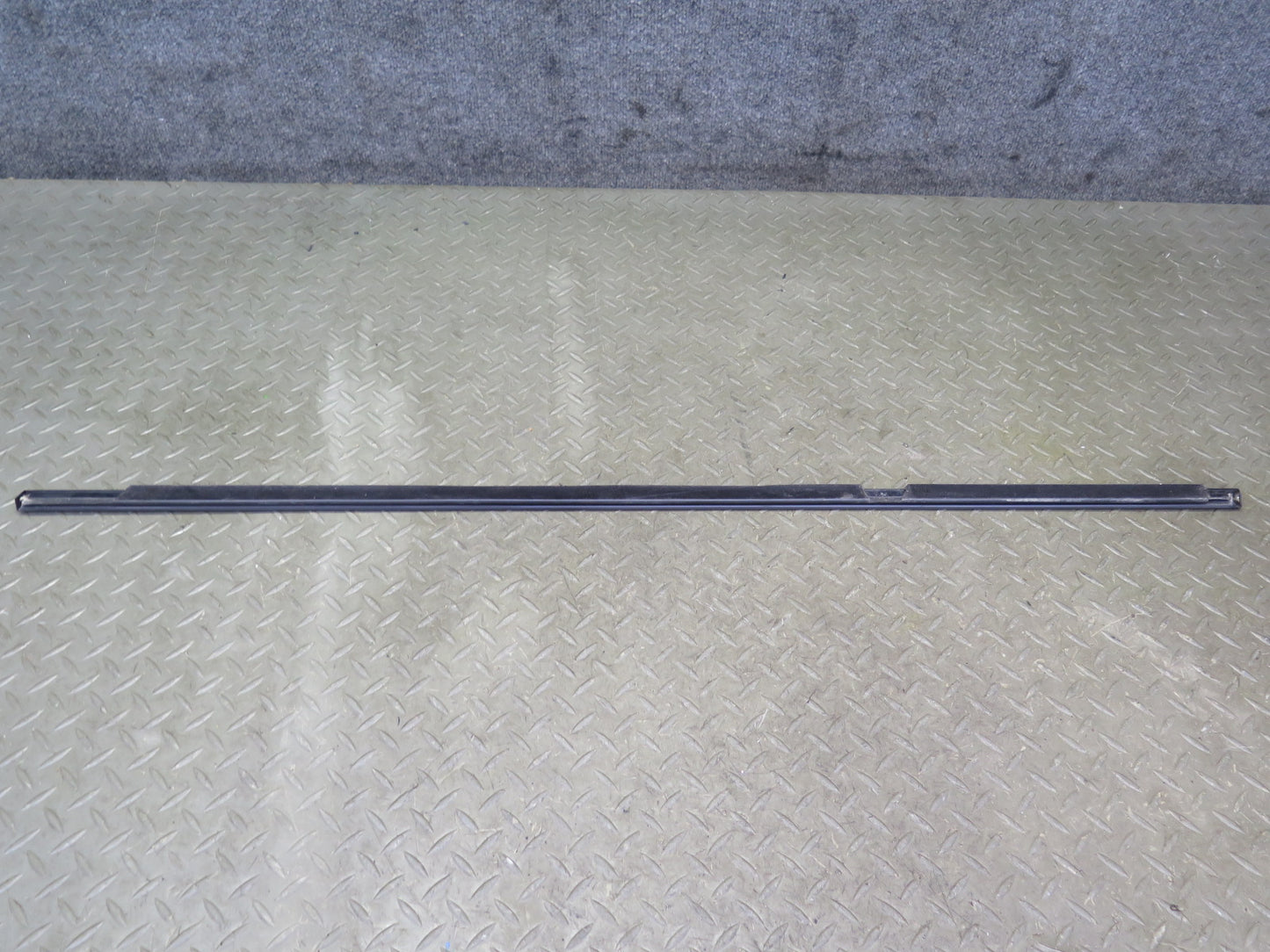 2006-2010 BMW E60 M5 535i Rear Right Door Window Trim Molding Panel Set