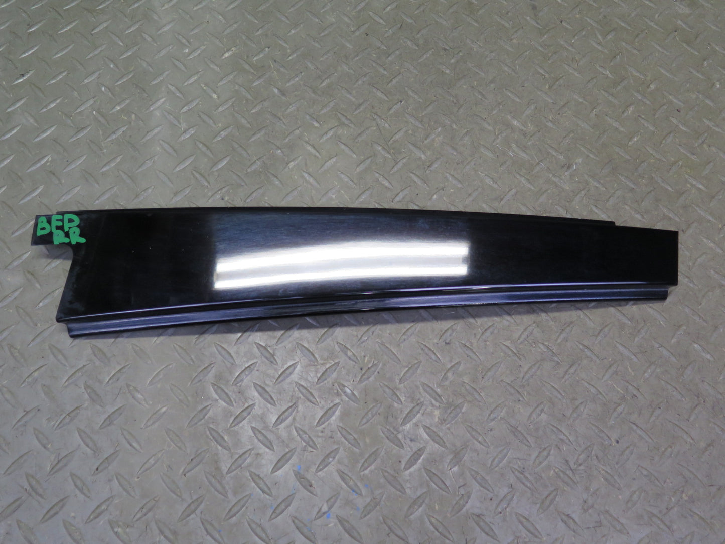 2006-2010 BMW E60 M5 535i Rear Right Door Window Trim Molding Panel Set