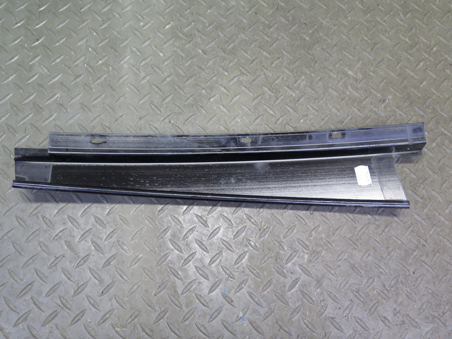 2006-2010 BMW E60 M5 535i Rear Right Door Window Trim Molding Panel Set