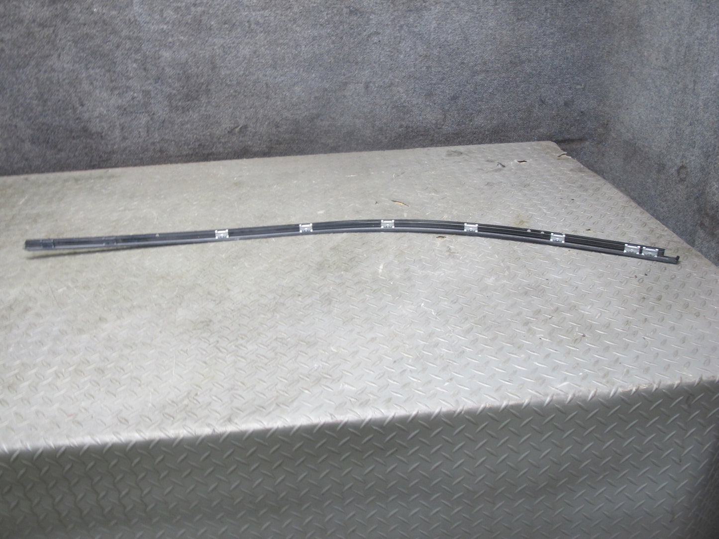 2006-2010 BMW E60 M5 535i Front Right Door Window Trim Molding Panel Set