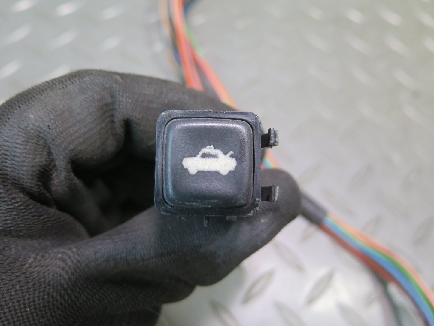 2004-2009 Cadillac XLR Rear Trunk Wire Harness