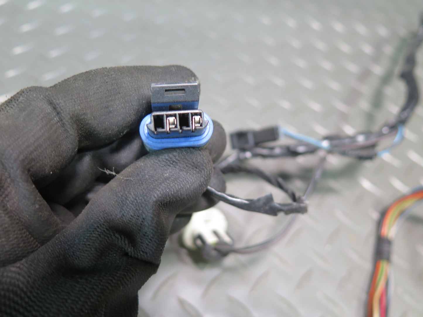 2004-2009 Cadillac XLR Rear Trunk Wire Harness