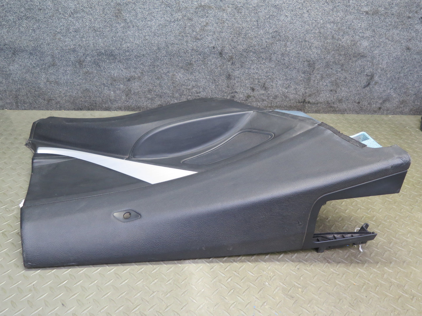 12-18 BMW F12 650i Convertible Rear Right & Left Side Quarter Panel Trim Set OEM