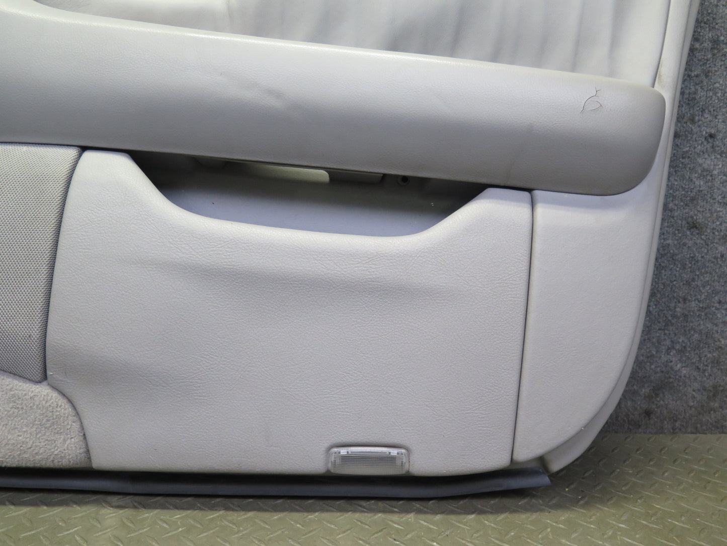 04-06 Lexus UCF30L LS430 Front Right Door Interior Trim Cover Panel Ash OEM