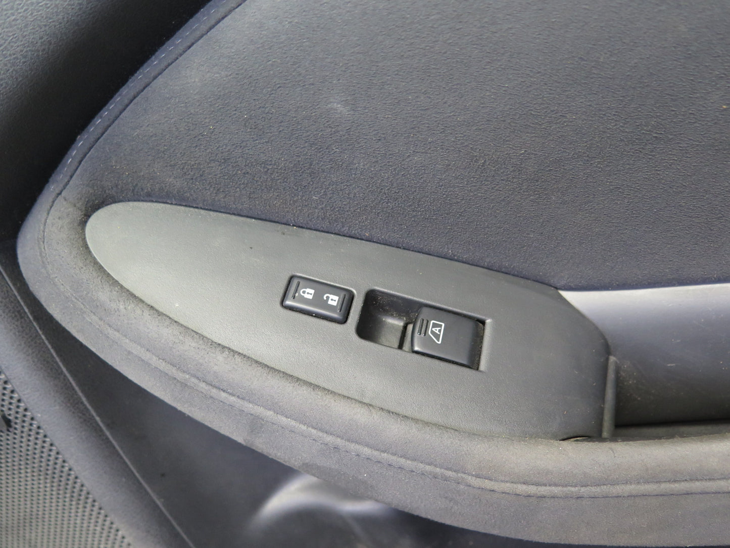 09-17 Nissan Z34 370Z Coupe Right Passenger Door Interior Trim Cover Panel OEM