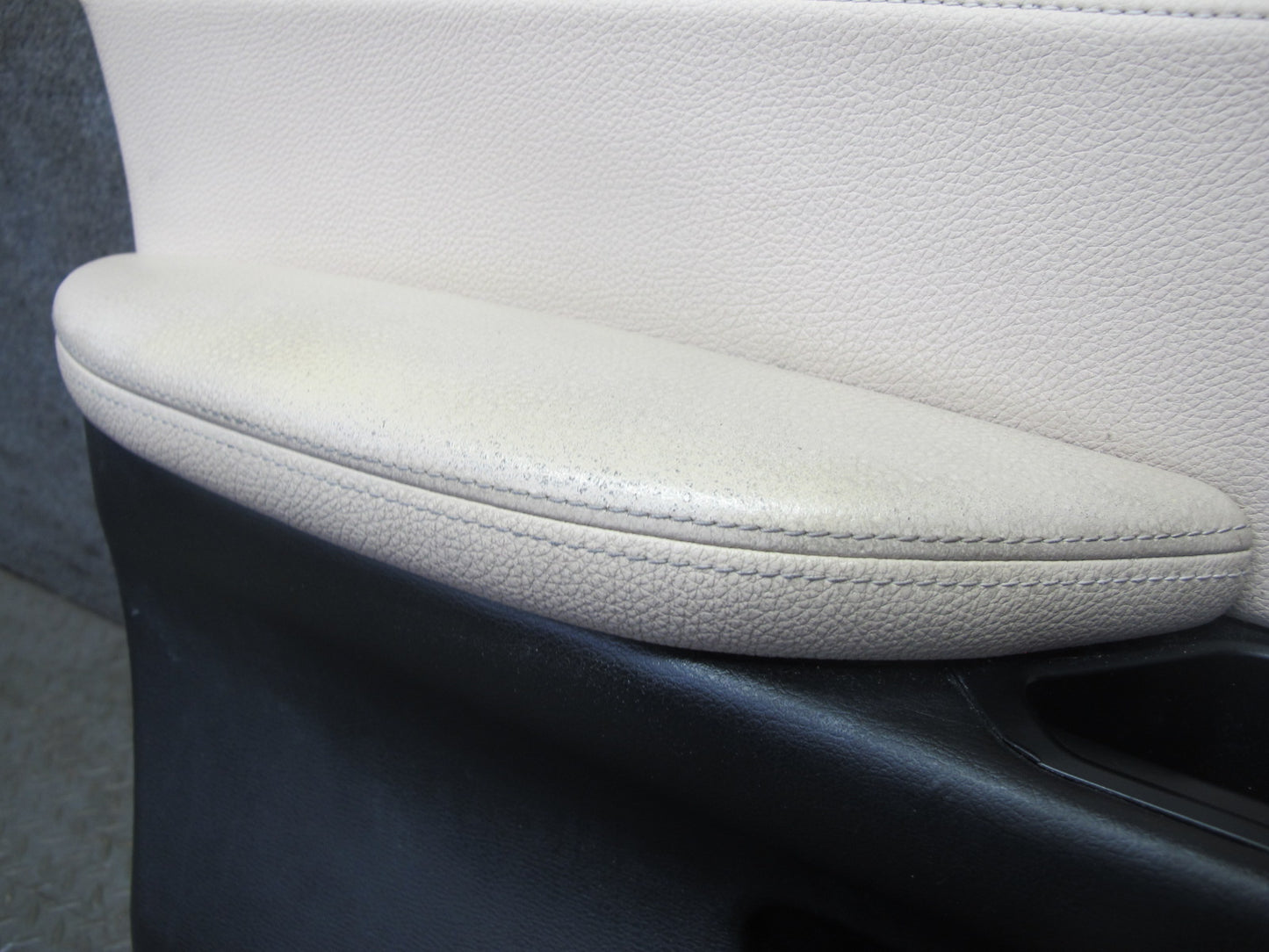 2014-2018 BMW F15 X5 Front Left Door Interior Trim Panel Cover w Window Switch