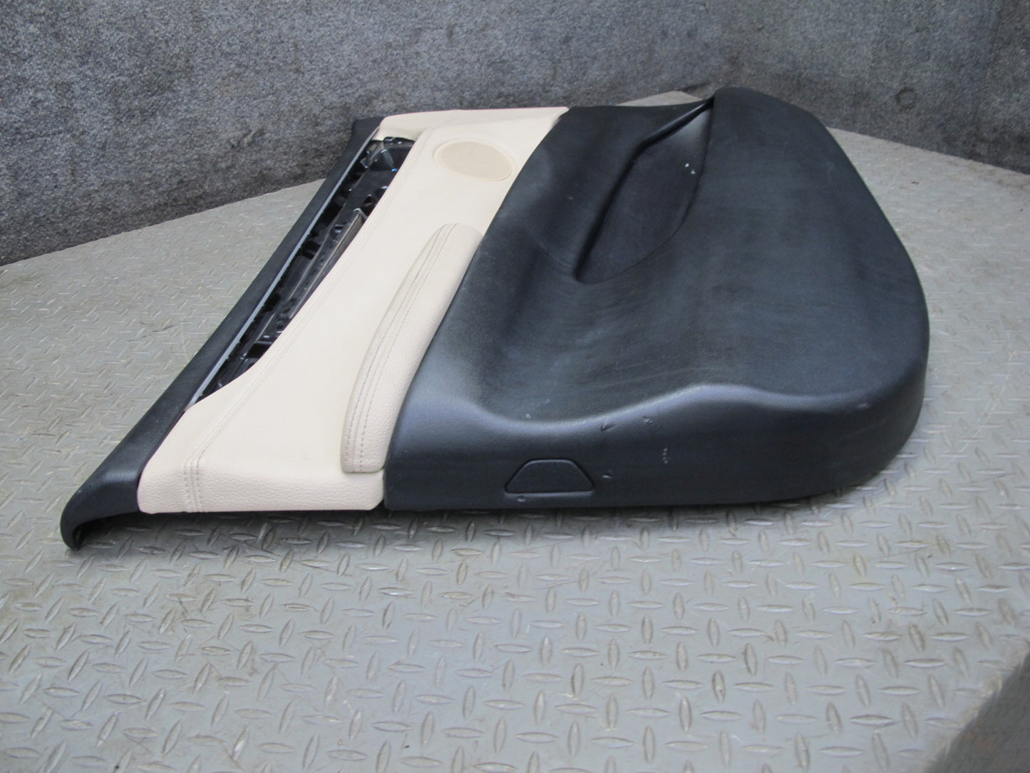 2014-2018 BMW F15 X5 Front Left Door Interior Trim Panel Cover w Window Switch