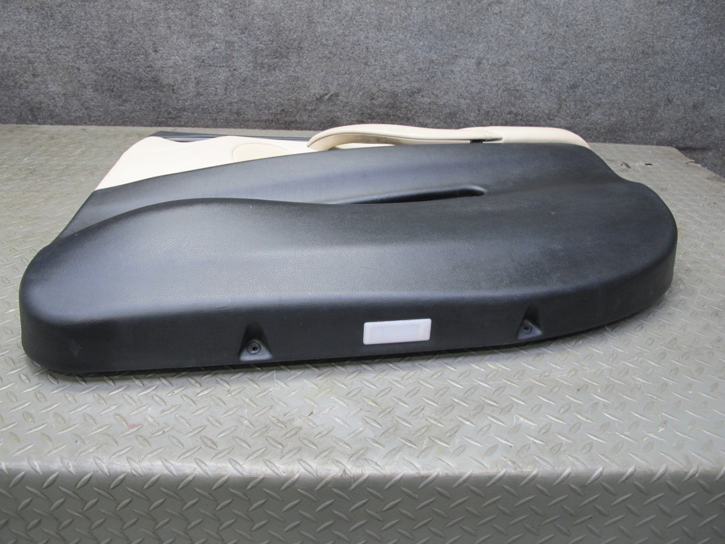 2014-2018 BMW F15 X5 Front Right Door Interior Trim Panel Cover w Window Switch