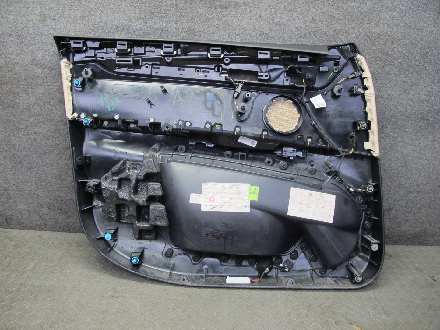2014-2018 BMW F15 X5 Front Right Door Interior Trim Panel Cover w Window Switch