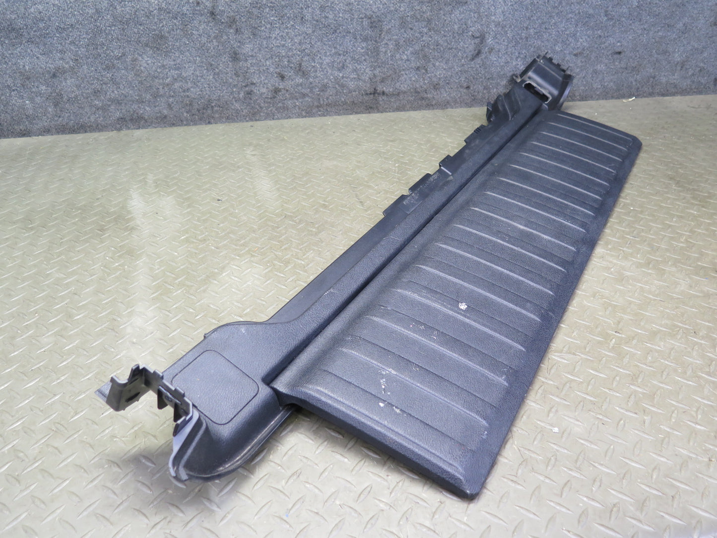 2014-2018 BMW F15 X5 Rear Trunk Cargo Loading Sill Flap Plate Cover Panel