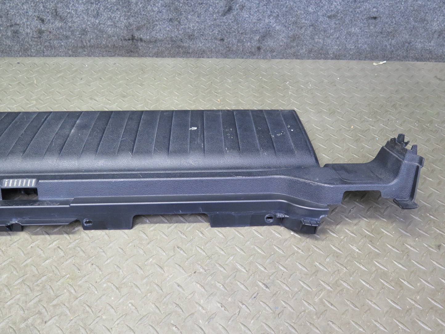 2014-2018 BMW F15 X5 Rear Trunk Cargo Loading Sill Flap Plate Cover Panel