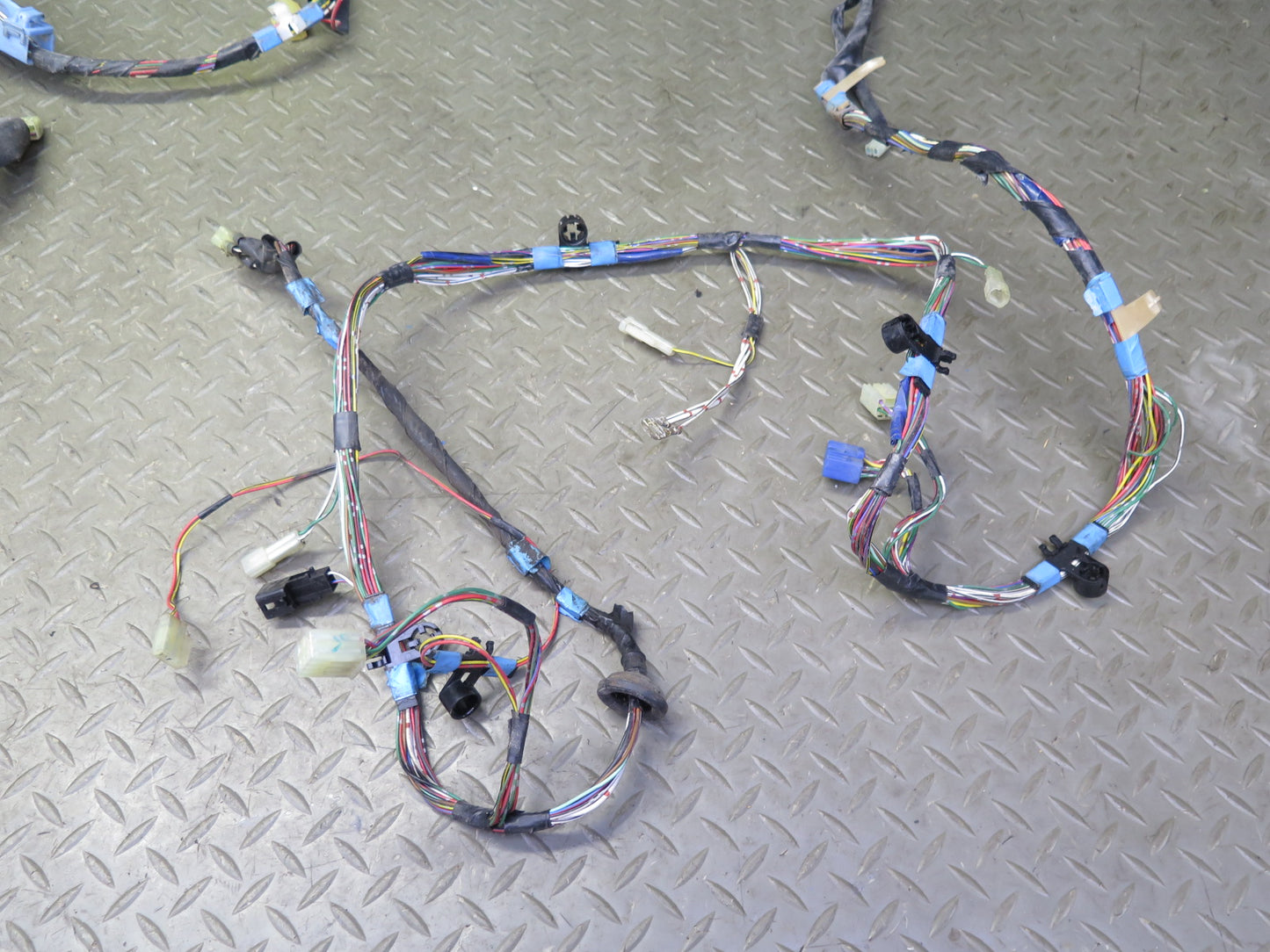 1989 Toyota Supra MK3 MA70L NA Rear Floor Wire Wiring Harness OEM